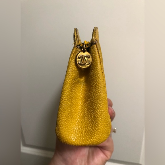 Chanel Yellow Caviar Timeless CC Zip Pouch - Rare - Picture 9 of 16
